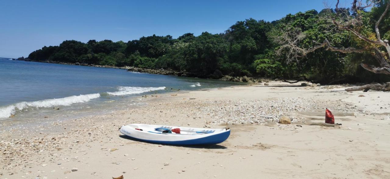 The Village Rua Beach Homestay ภายนอก รูปภาพ