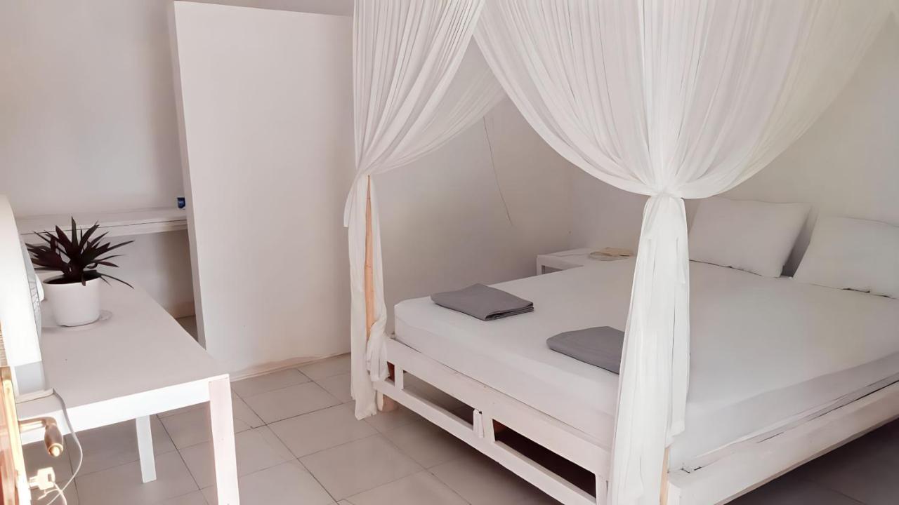 The Village Rua Beach Homestay ภายนอก รูปภาพ