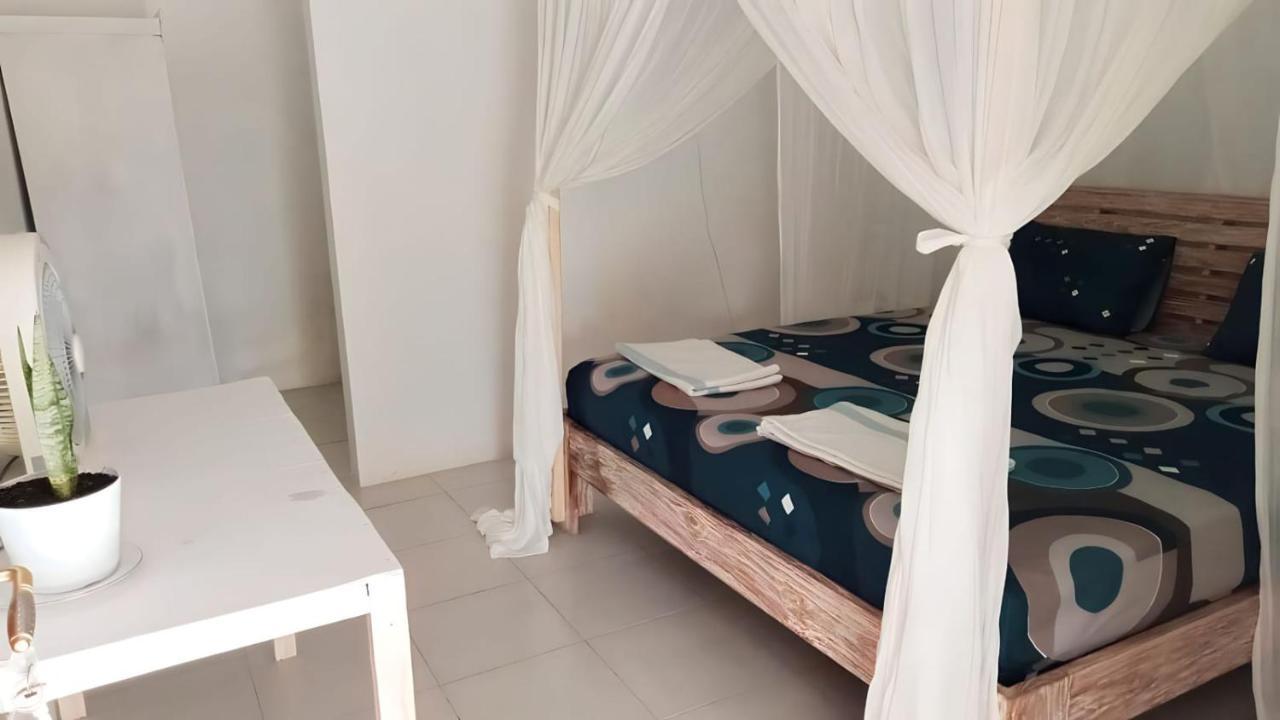 The Village Rua Beach Homestay ภายนอก รูปภาพ