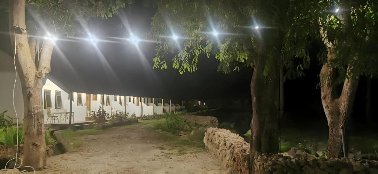The Village Rua Beach Homestay ภายนอก รูปภาพ